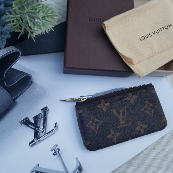Louis Vuitton Handbags - Louis Vuitton key pouch clef Monogram Genuine